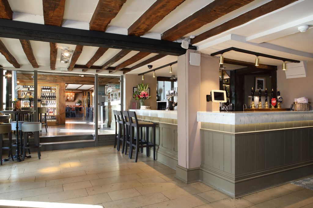 White horse pub Mitchells and Butlers using Versital marble bar tops